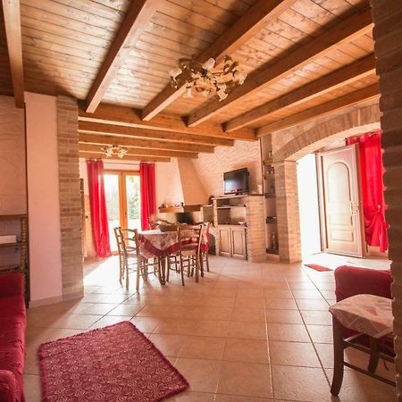 Casa Vacanza Il Mandorlo Domusnovas Экстерьер фото