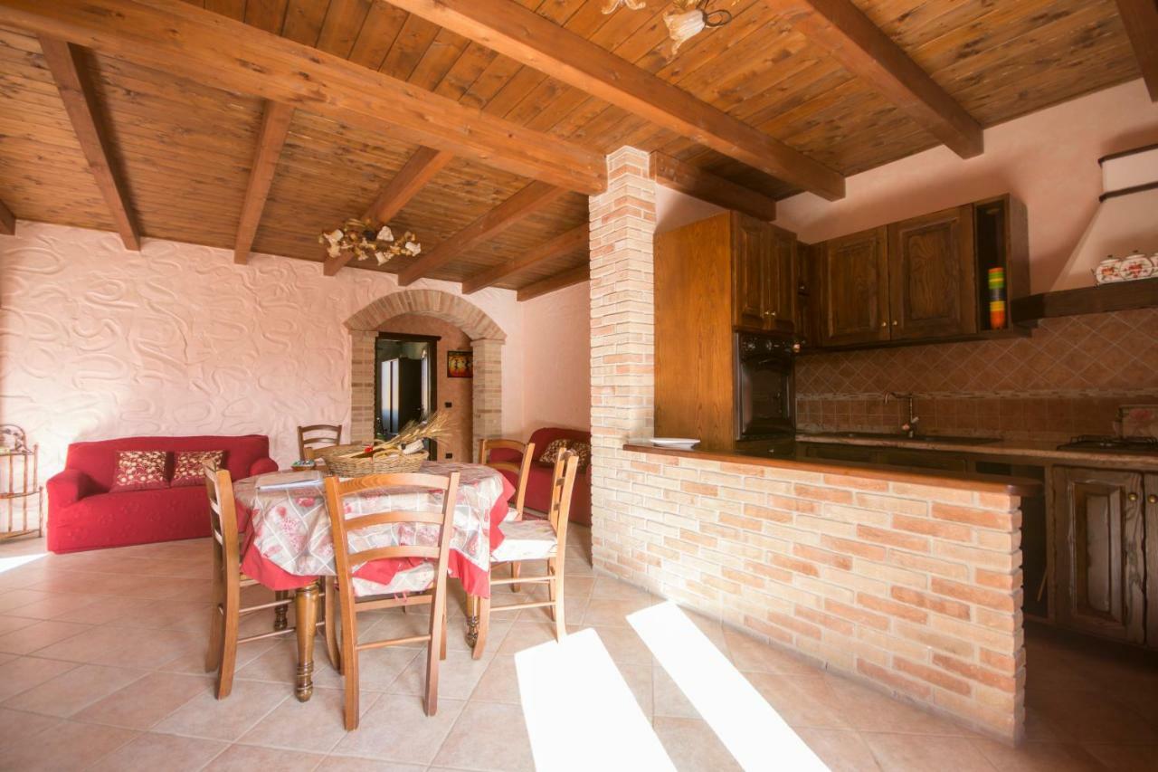 Casa Vacanza Il Mandorlo Domusnovas Экстерьер фото