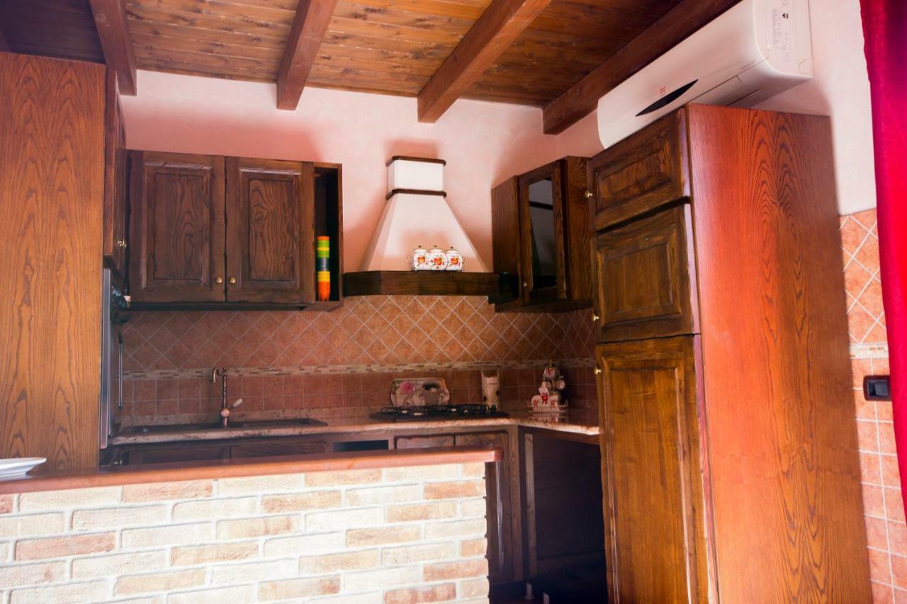 Casa Vacanza Il Mandorlo Domusnovas Экстерьер фото