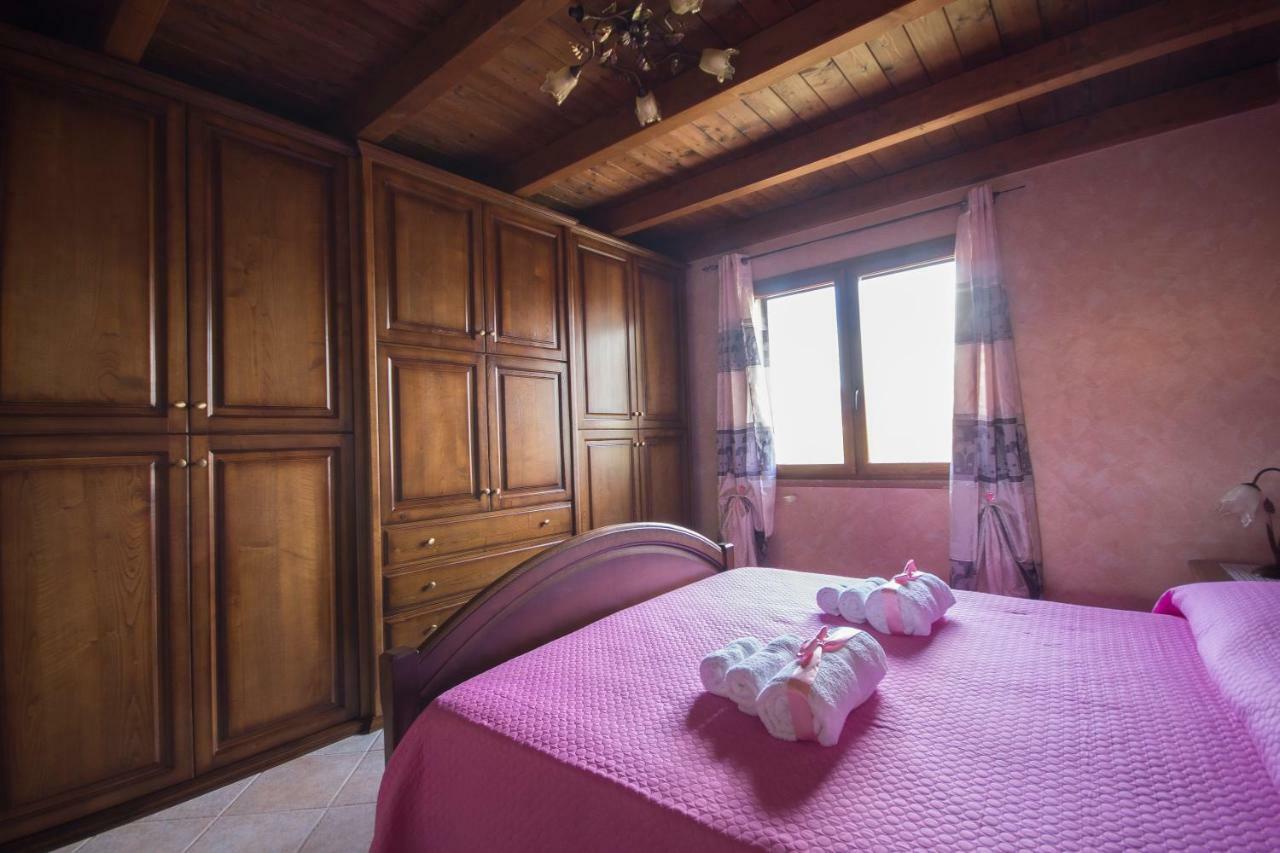 Casa Vacanza Il Mandorlo Domusnovas Экстерьер фото