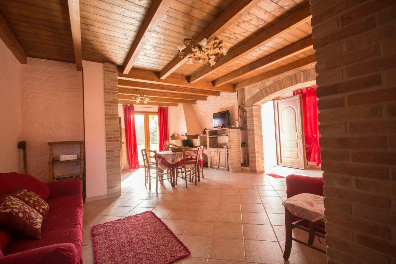 Casa Vacanza Il Mandorlo Domusnovas Экстерьер фото